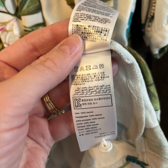 ❗️Joules Skylar Long Sleeve Dress Light Gray Pink Green Floral Butterflies 12 - Picture 10 of 12